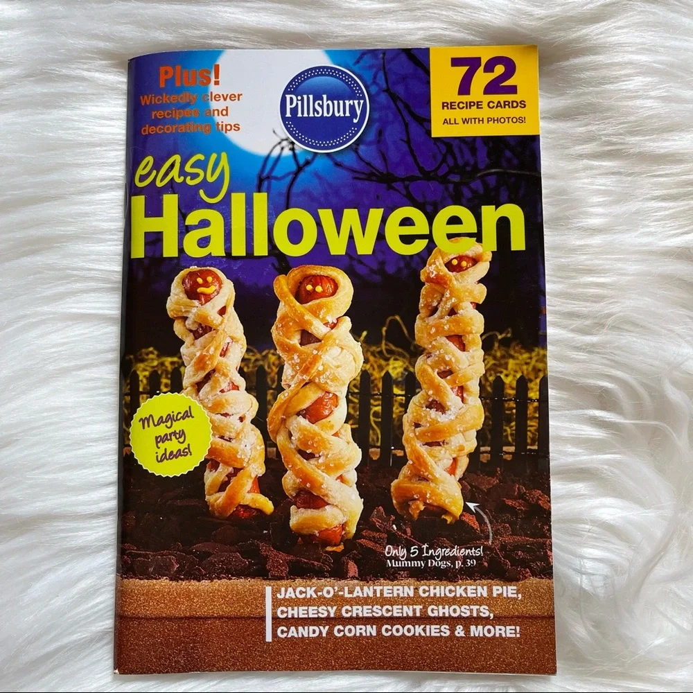 Lot Of 3 Pillsbury Halloween Cookbooks w/ Recipe Cards, Booklets, Softcover